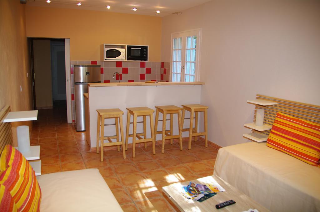 Residence Le Saint Victor Fontvieille Exterior photo